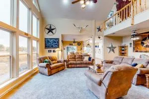 Lone Star Oasis - Lometa