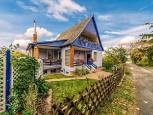 Cozy Apartment in Wienrode near Forest