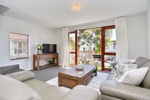 Tumeke Akaroa - Apartment - Christchurch Holiday Homes - Wainui