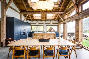 Chalets Chalet Leandre : photos des chambres