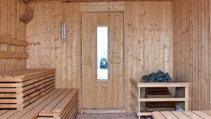 City Garden Tower Condo by Som