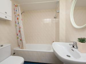 Apartment Residencial Manureva II by Interhome