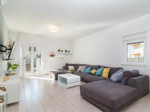 Holiday Home Villa Virtus by Interhome