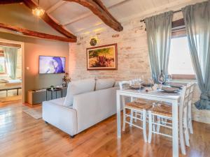 Apartment Botra Maria by Interhome 