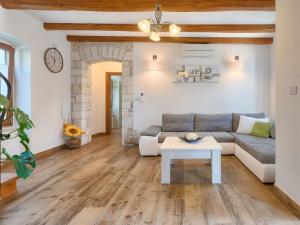 Holiday Home Juste & Roza by Interhome