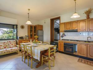 Holiday Home Villetta nel Verde by Interhome