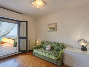 Holiday Home Villetta nel Verde by Interhome