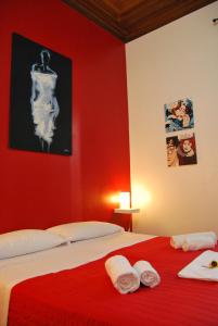 Double or Twin Room with Private External Bathroom room in Core De Roma Suites