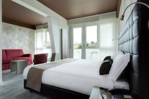 Junior Suite (4 Adults) room in Best Western Hotel Continental