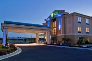 Holiday Inn Express Hotel & Suites Cordele North by IHG