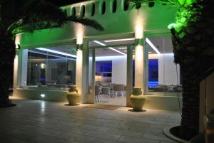 Petinaros Hotel Myconos Greece