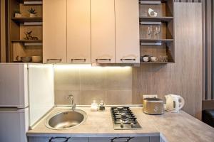 Deluxe Two-Bedroom Apartment room in City Garden Apartments