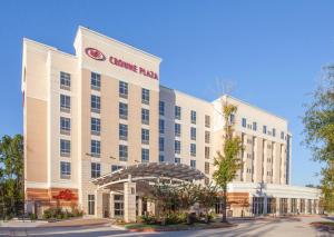 Crowne Plaza Shenandoah - Woodlands Area by IHG