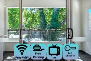 Woody lifestyle one bedroom apartment - Monbulk