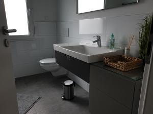 BREUERS PulHEIM Appartment blau