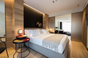 Suite Santa Clara room in Zenit Convento San Martin