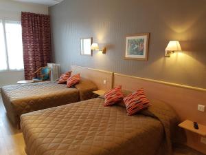 Hotels Hotel du Cheval Rouge : photos des chambres