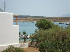 Superior Double Room with Partial Sea View