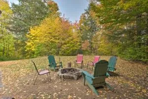 Pet-Friendly Gilford Home 3 Mi to Gunstock and Lake - Glendale