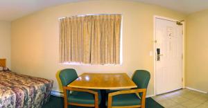 Travelodge by Wyndham Merritt