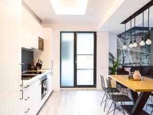 Pearl - City Center-Sky Bar at 12th floor