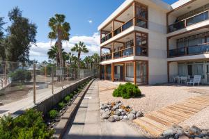 OMBÚ- COMPLEJO PAPAGAYOS