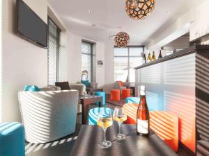 Hotels ibis Styles Saumur Gare Centre : photos des chambres