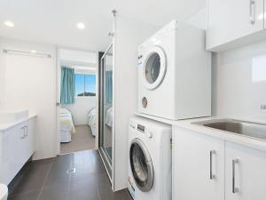 Ocean Plaza Unit 936