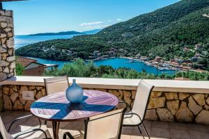 SivotaBayVillas Lefkada - 3 bedrooms villas with sea view & private pool Lefkada Greece