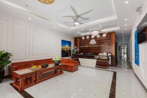 Airport Classic Hotel & Travel