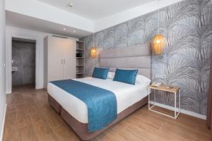 Family Suite room in Kumara Serenoa By Lopesan Hotels