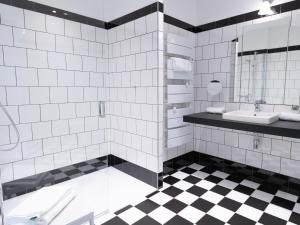 Hotels Hotel Mercure Roscoff Bord De Mer : photos des chambres