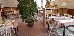 Logis Ferme Hotel de la Vrine photo 21