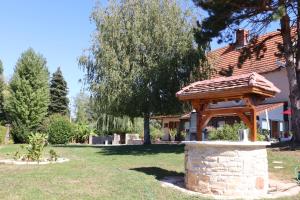 B&B / Chambres d'hotes Chez Martine et Laurent : Chambre Double avec Salle de Bains Privative