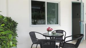 Bluemoon Studio Room