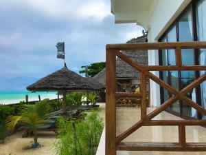 Jambiani White Sands Bungalows