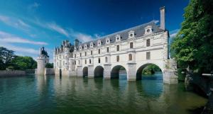 Château de la Barre, 72120 Conflans-sur-Anille, France.