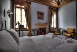 Ξενοδοχείο Νύμφες (Nymfes Hotel)