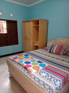 Thalia Homestay & Ijen Bromo Tour