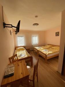 Triple Room room in Penzion Tatrakon