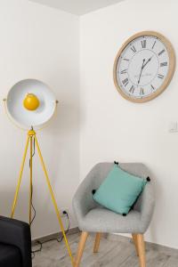 Hypercentre Joliette, Port Maritime, Docks Village