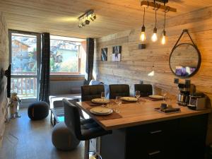 Appartement de charme hyper centre à Val dIsère