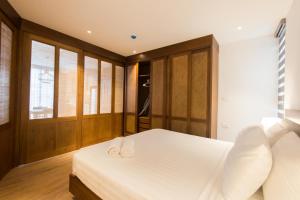 22housing Hotel & Apartment 81 Linh Lang