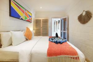 The Point Beach-Front Balangan