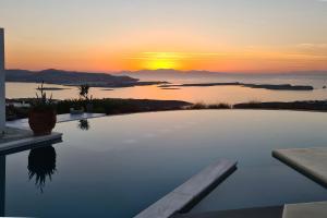 Villa Pastorale-View-Boule Bahn Paros Greece