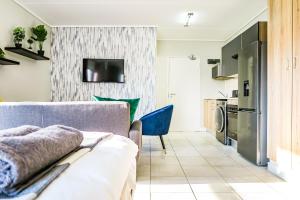 Insakas 2 Greenlee Apartment - Greenlee Lifestyle Centre, Sandton