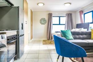Insakas 2 Greenlee Apartment - Greenlee Lifestyle Centre, Sandton
