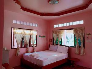 Silver Beach Bungalow