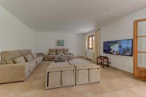 Villa Vall Den March II