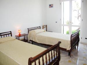 Apartment Primavera - PGI131 by Interhome